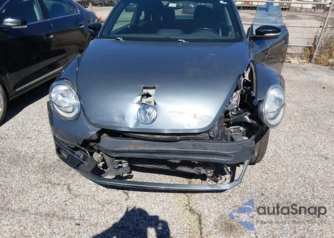 2014 Volkswagen Beetle 2.0T R-Line из США, поврежденный, VIN 3VWVT7AT8EM637993